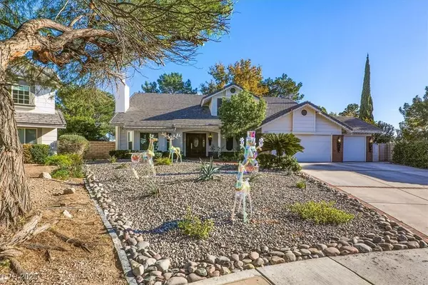 2940 Crystal Bay DR, Las Vegas, NV 89117