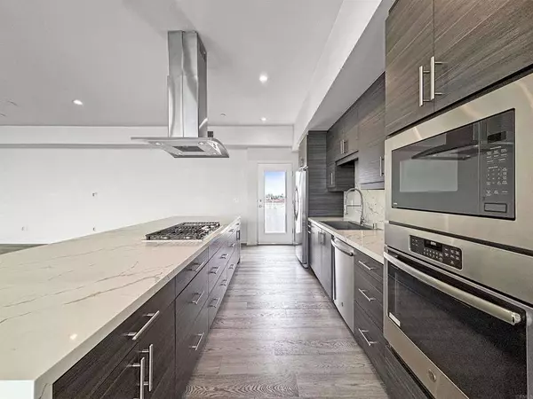 3047 North Park WAY #302, San Diego, CA 92104