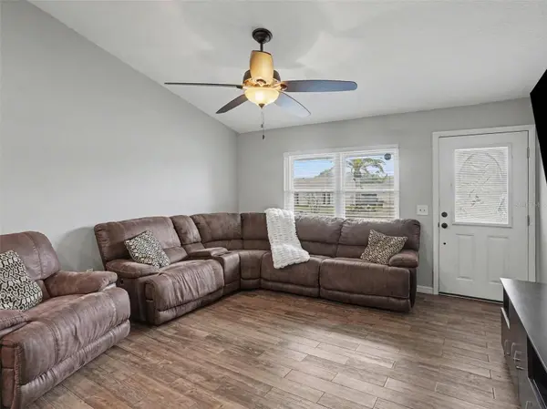 2327 GREENBUSH CT, Orlando, FL 32837