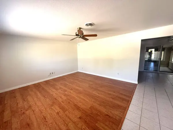 90 Hollis LN, Gridley, CA 95948