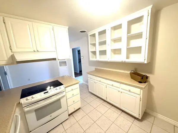 90 Hollis LN, Gridley, CA 95948