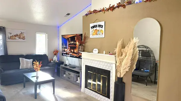 5 Glenshire LN, Chico, CA 95973