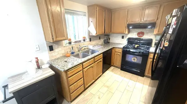 5 Glenshire LN, Chico, CA 95973
