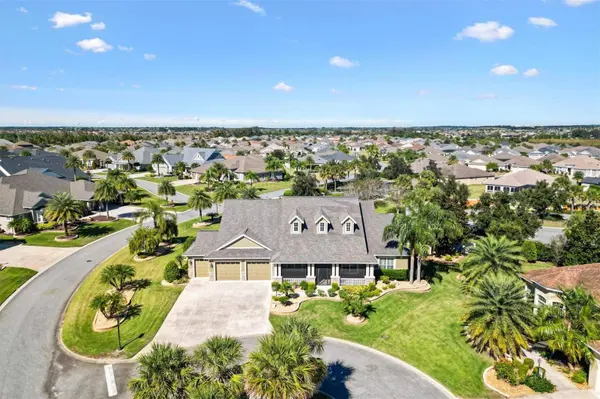 981 IRON OAK WAY, The Villages, FL 32163