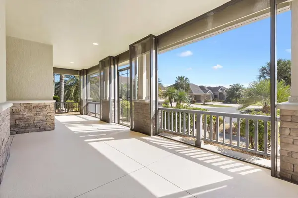 981 IRON OAK WAY, The Villages, FL 32163