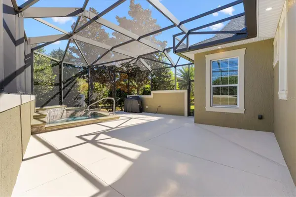 981 IRON OAK WAY, The Villages, FL 32163