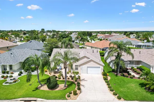 1884 POPPY CIR, The Villages, FL 32162