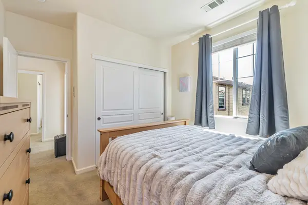 602 Herb White Way, Pittsburg, CA 94565-1902