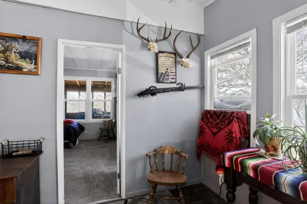 332 Arroyo DR, Yreka, CA 96097