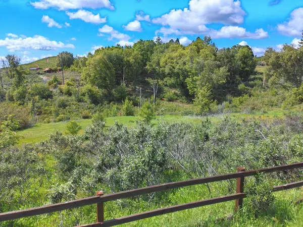 18088 Vista WAY, Mokelumne Hill, CA 95245