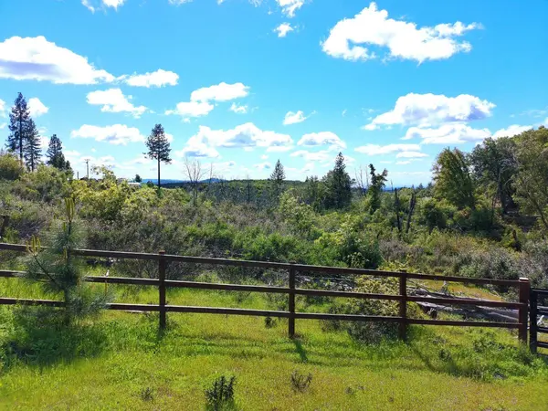 18088 Vista WAY, Mokelumne Hill, CA 95245