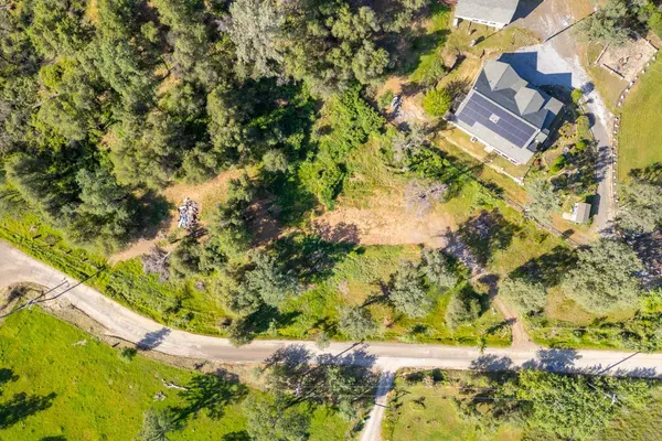 7467 Sunrise DR, Redding, CA 96003