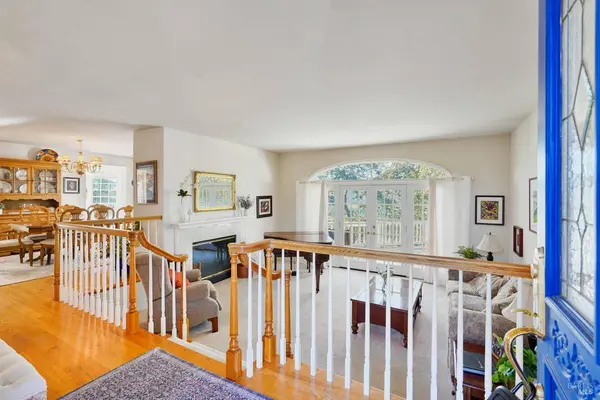 1477 Lawndale RD, Kenwood, CA 95452