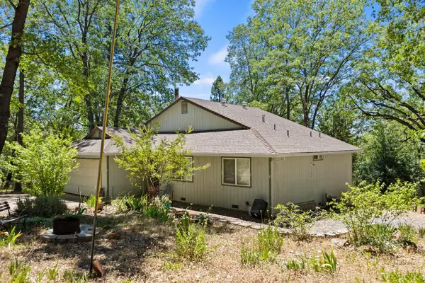 4930 Papya RD, Forest Ranch, CA 95942