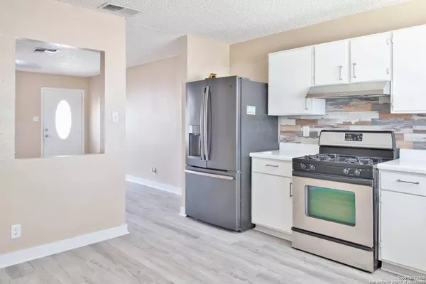 3302 Showboat, San Antonio, TX 78223