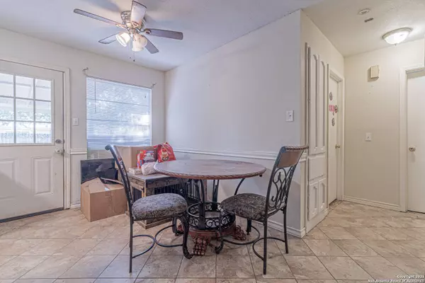 5842 Cliff Walk, San Antonio, TX 78250