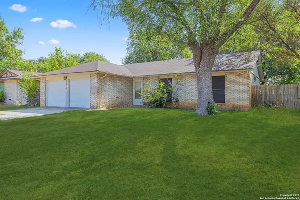 5842 Cliff Walk, San Antonio, TX 78250