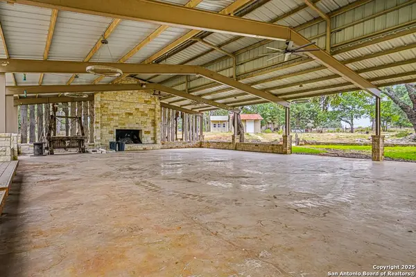 6005 Ammann, Bulverde, TX 78163