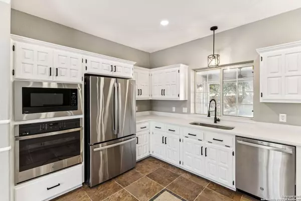 822 Misty Water, San Antonio, TX 78260