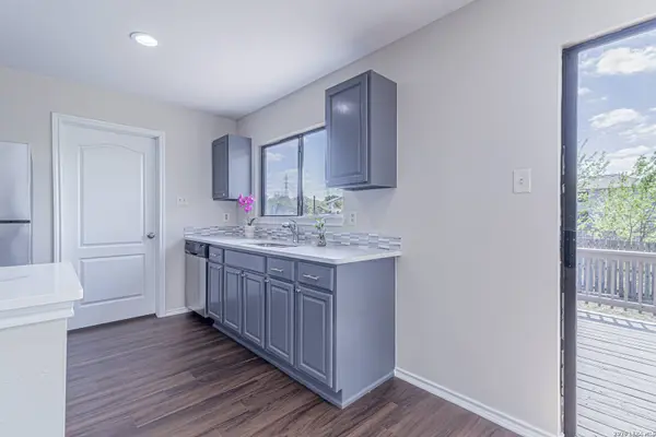 7918 Rocky, San Antonio, TX 78244