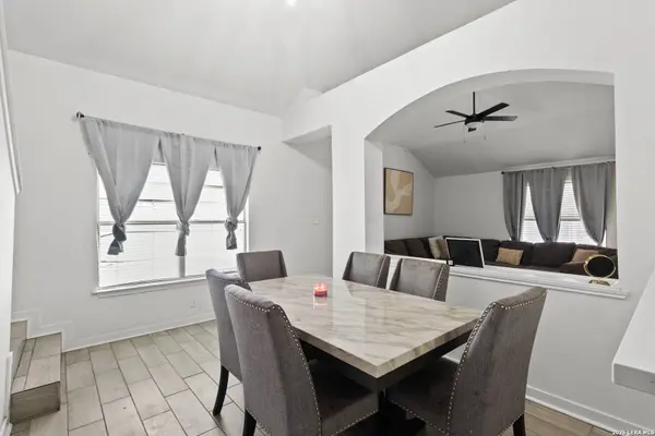 6110 ASHLEY SPGS, San Antonio, TX 78244