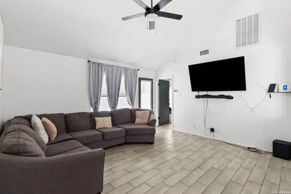 6110 ASHLEY SPGS, San Antonio, TX 78244