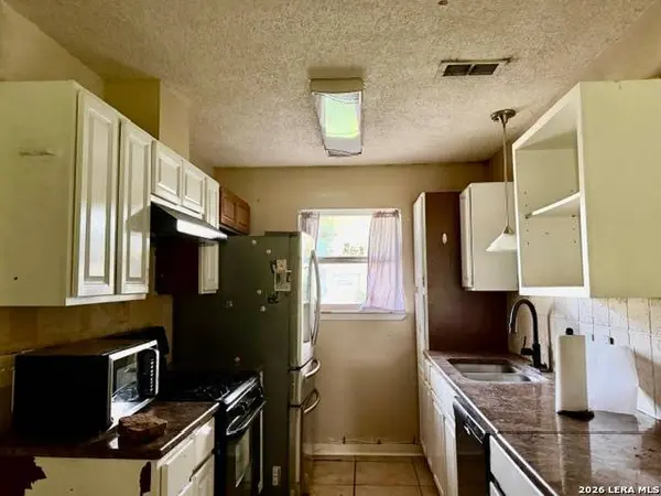 5110 HAPPINESS ST, Kirby, TX 78219