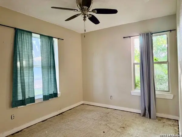 5110 HAPPINESS ST, Kirby, TX 78219