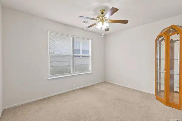 14219 Rosy Finch, San Antonio, TX 78233