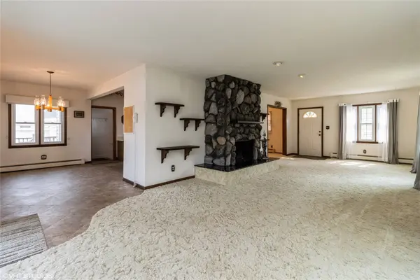 1723 6th Street, Perry, IA 50220