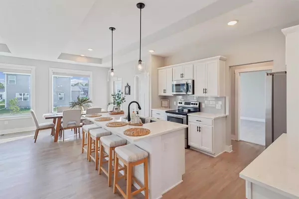 520 Meadows Court, Polk City, IA 50226