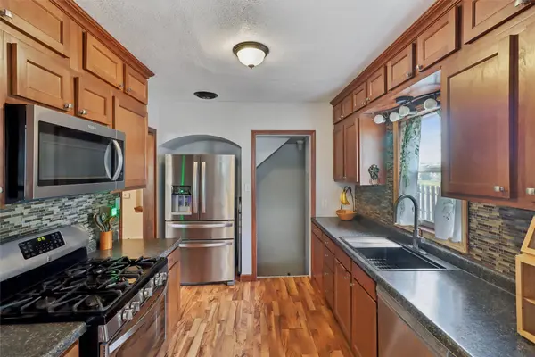 1924 2nd Street, Perry, IA 50220