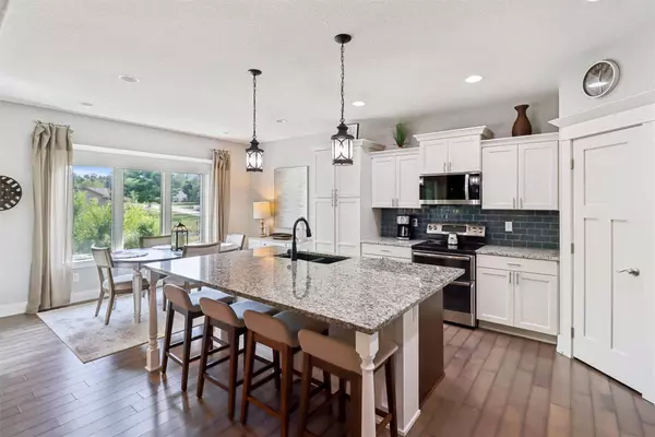 501 NW Sunset Court, Grimes, IA 50111