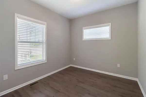 1404 SW Campus Lane, Ankeny, IA 50023