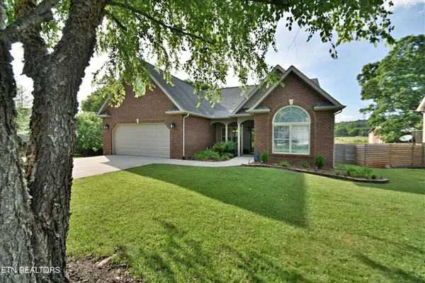 5675 Autumn Creek DR, Knoxville, TN 37924