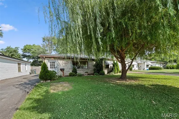 4437 S 39th ST, St Louis, MO 63116