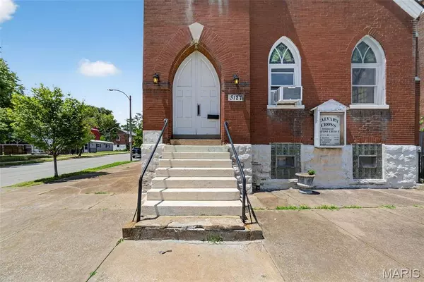 3127 California AVE, St Louis, MO 63118