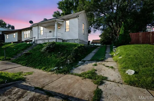 4366 Beck AVE, St Louis, MO 63116