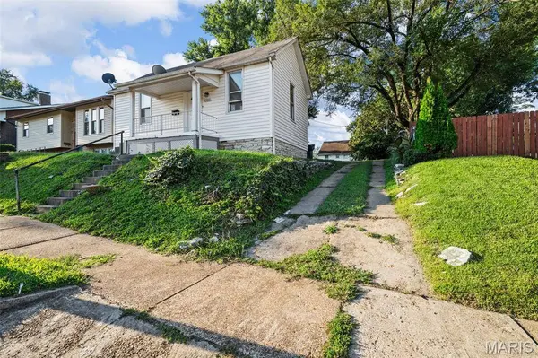 4366 Beck AVE, St Louis, MO 63116