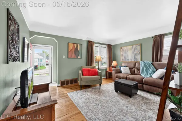 23059 Audette ST, Dearborn, MI 48124