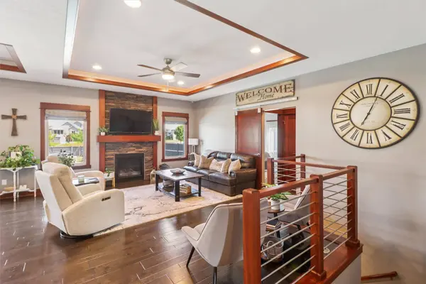 1825 Falcon Drive, Polk City, IA 50226