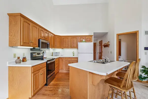 2310 Bos Landen Drive, Pella, IA 50219