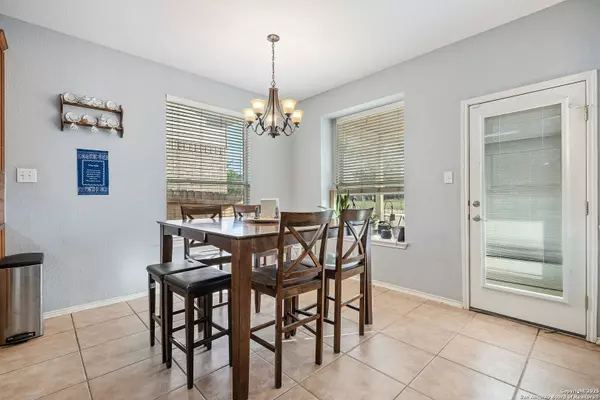 8306 Piney Wood Run, San Antonio, TX 78255