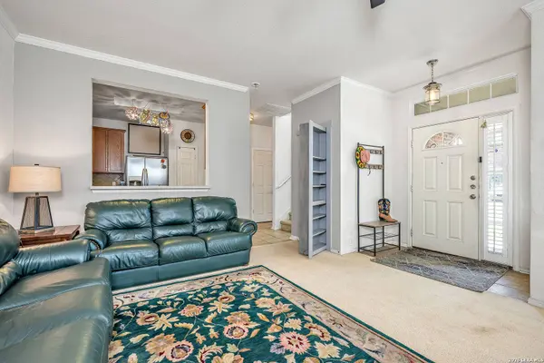 2502 Grayson Cir, San Antonio, TX 78232