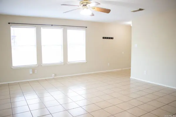 338 Tres Caminos, San Antonio, TX 78245