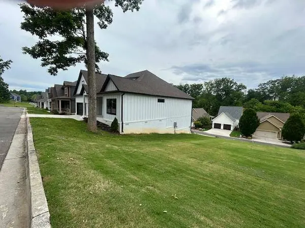 2760 Ridge Park DR, Cleveland, TN 37311