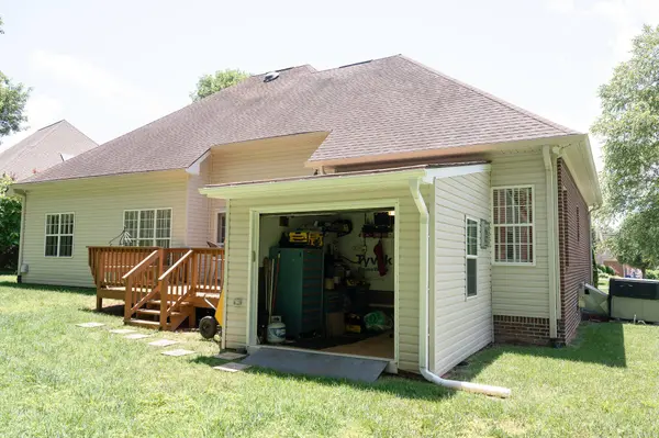 5698 Avenwood CIR, Cleveland, TN 37312