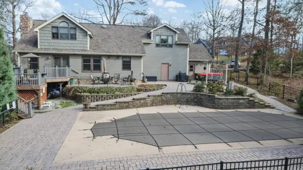 1909 Beech Cove DR NW, Cleveland, TN 37312
