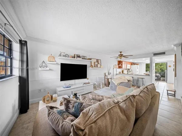 5089 W 12th Ln #D-5, Hialeah, FL 33012