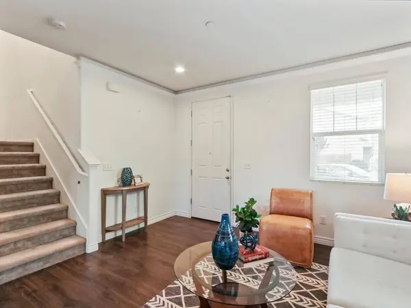 7545 Hazelton Way, Sacramento, CA 95829